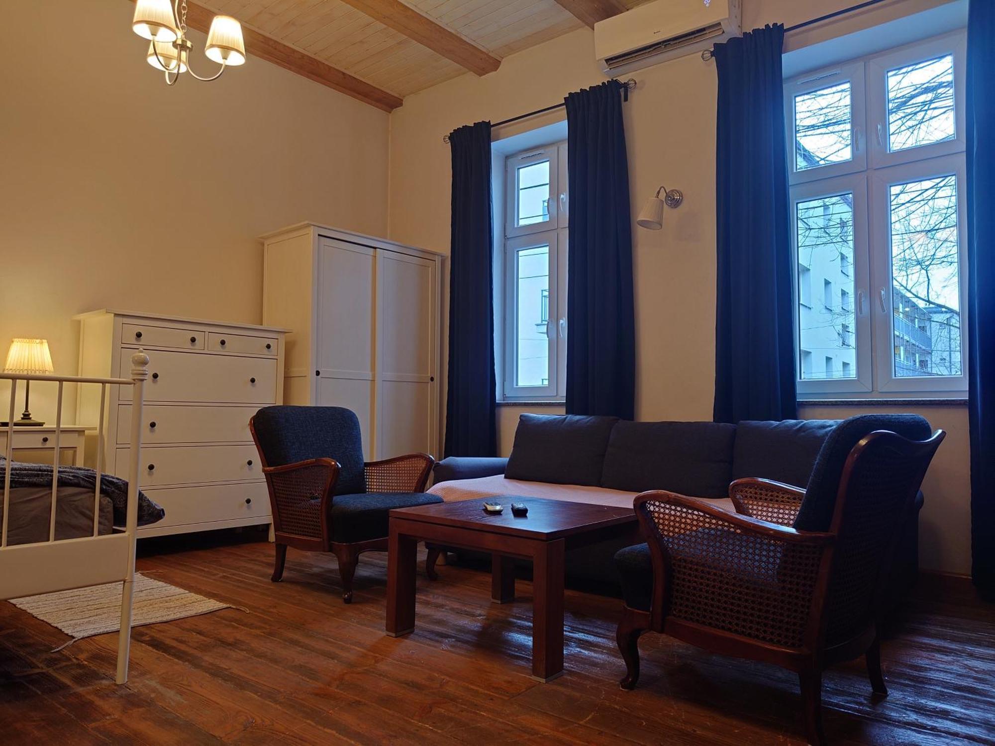Apartamenty Przy Stonehenge Sosnowiec Phòng bức ảnh