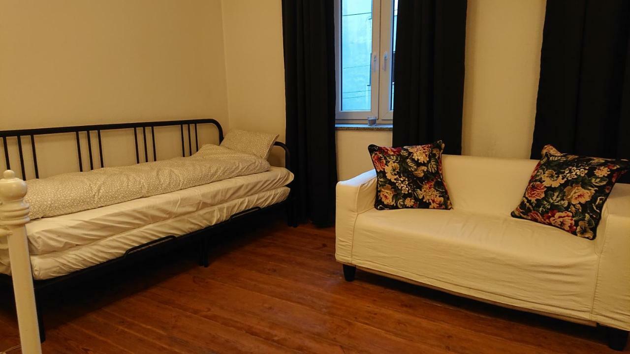 Apartamenty Przy Stonehenge Sosnowiec Ngoại thất bức ảnh
